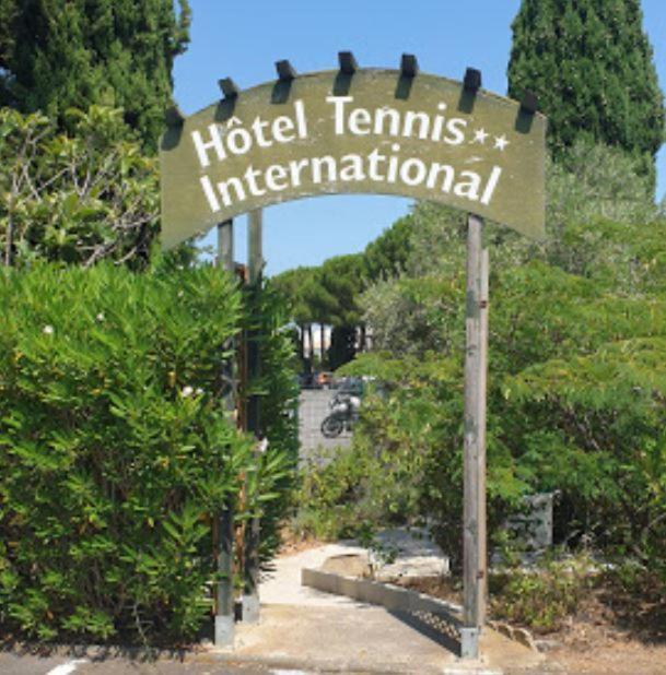 Hotel Tennis International Agde Ngoại thất bức ảnh